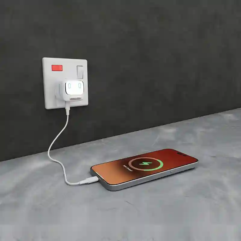 آداپتور شارژ 45 وات هوشمند پاورولوژِی Powerology Lumix GaN AI Power Charger PWCUQC052WH