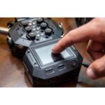 رکوردر صدا زوم Zoom H8 8-Input / 12-Track Portable Handy Recorder - تصویر 9
